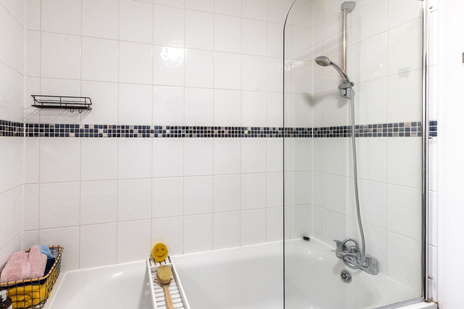 Bathroom at the 3-Bed House, Smyth Villas