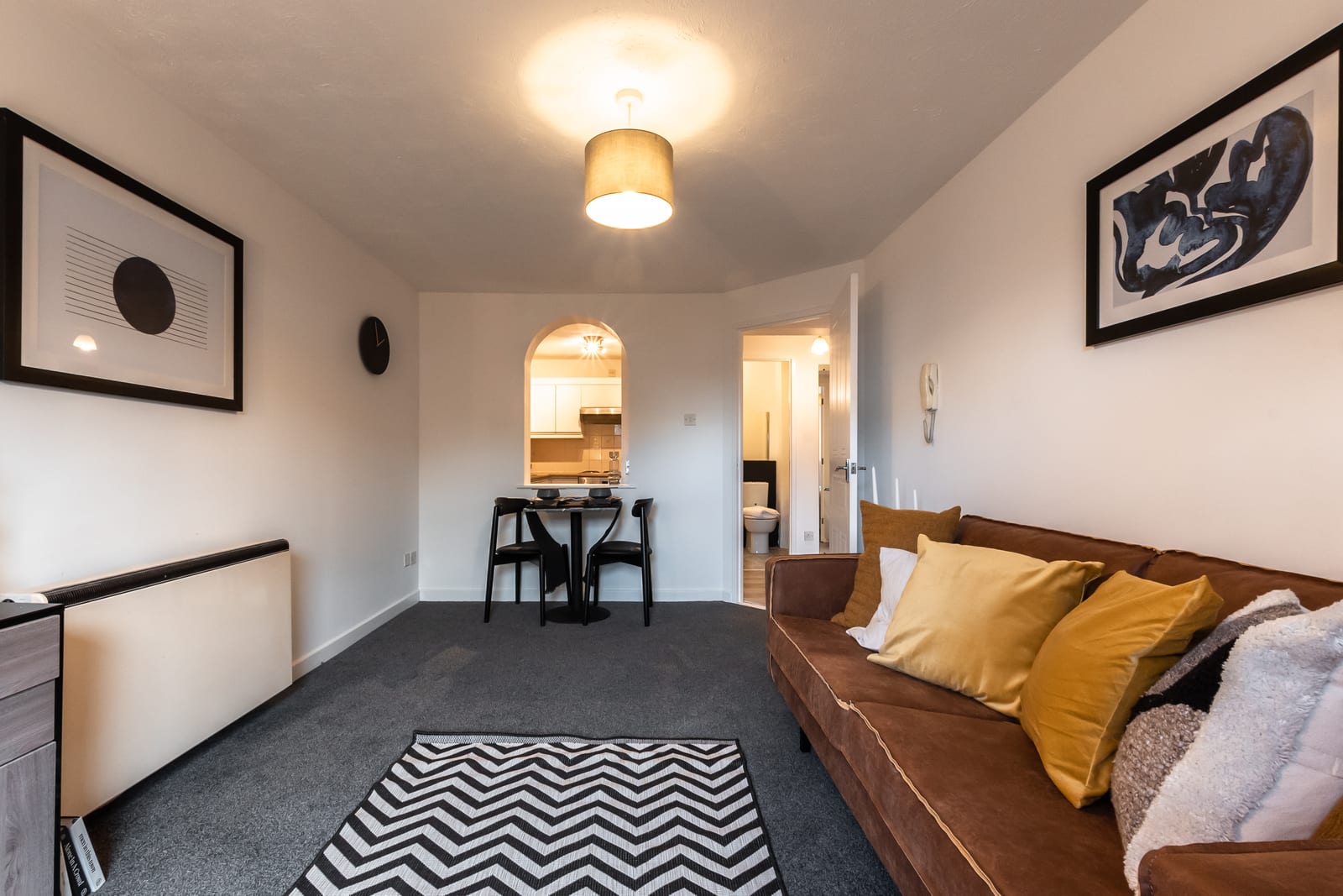Lounge & Dining Area at the 1-Bed Ground Floor Flat, Daneway House