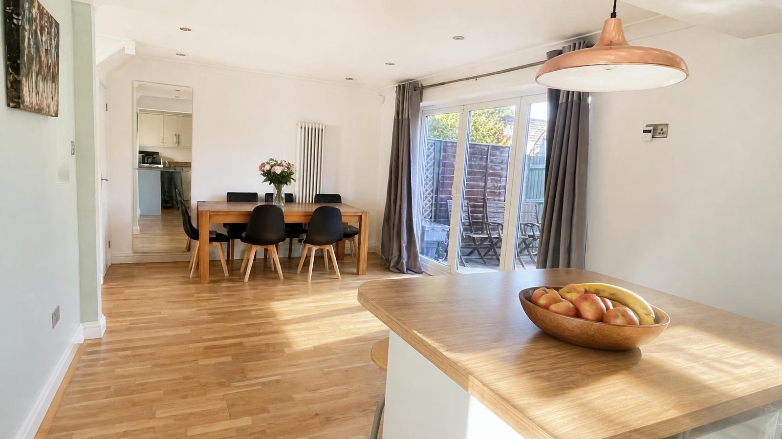 Open-Plan Kitchen & Dining at the 3-Bed House, Greenwood Avenue